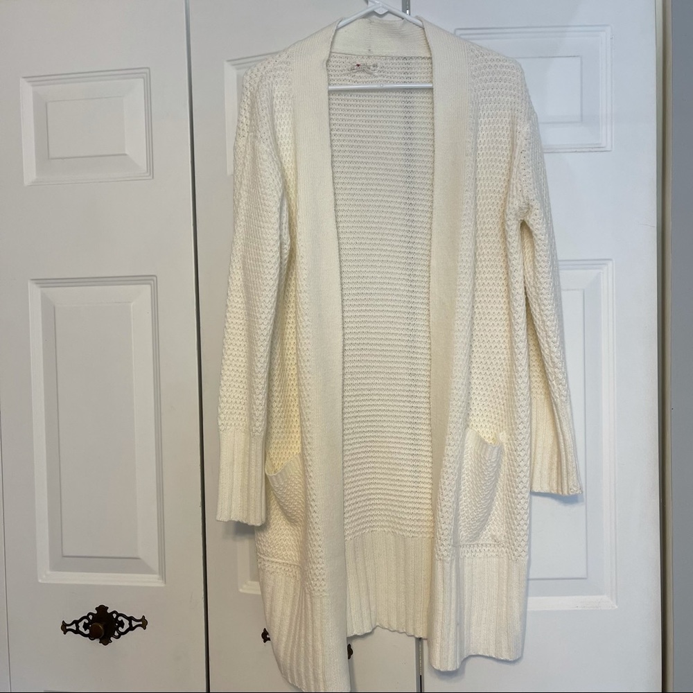 Womens, cream colored sweater cardigan